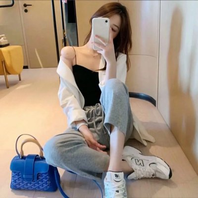 所以,和黑粉结婚了